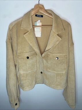 Women's Cropped Corduroy Jacket in Beige